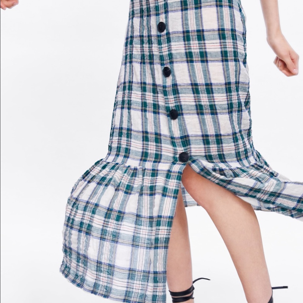 NWT- ZARA Maxi plaid skirt
